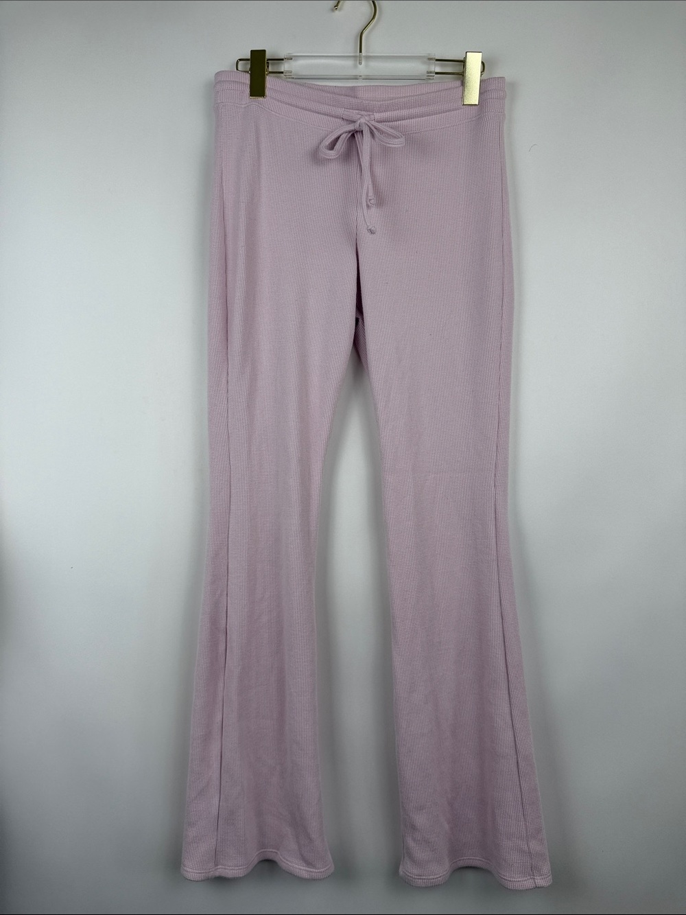 Gilly Hicks Mid Rise Flare Cozy Pink Waffle Lounge Pants Size Medium - Picture 3 of 9